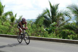 松丸選手のバイクは速い!